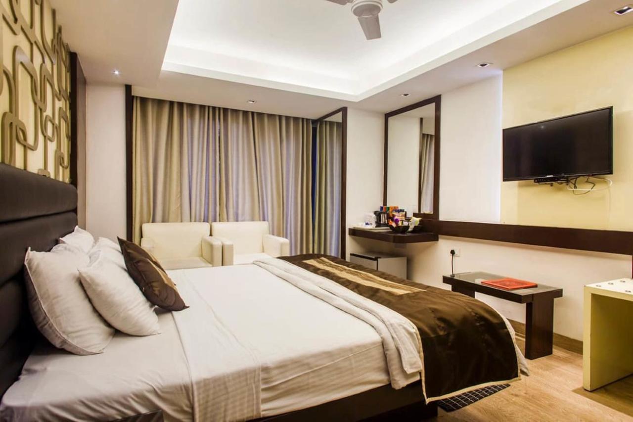 Fabhotel Red Leaf Mall Road Mussoorie Exteriér fotografie