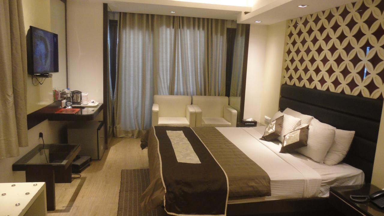 Fabhotel Red Leaf Mall Road Mussoorie Exteriér fotografie