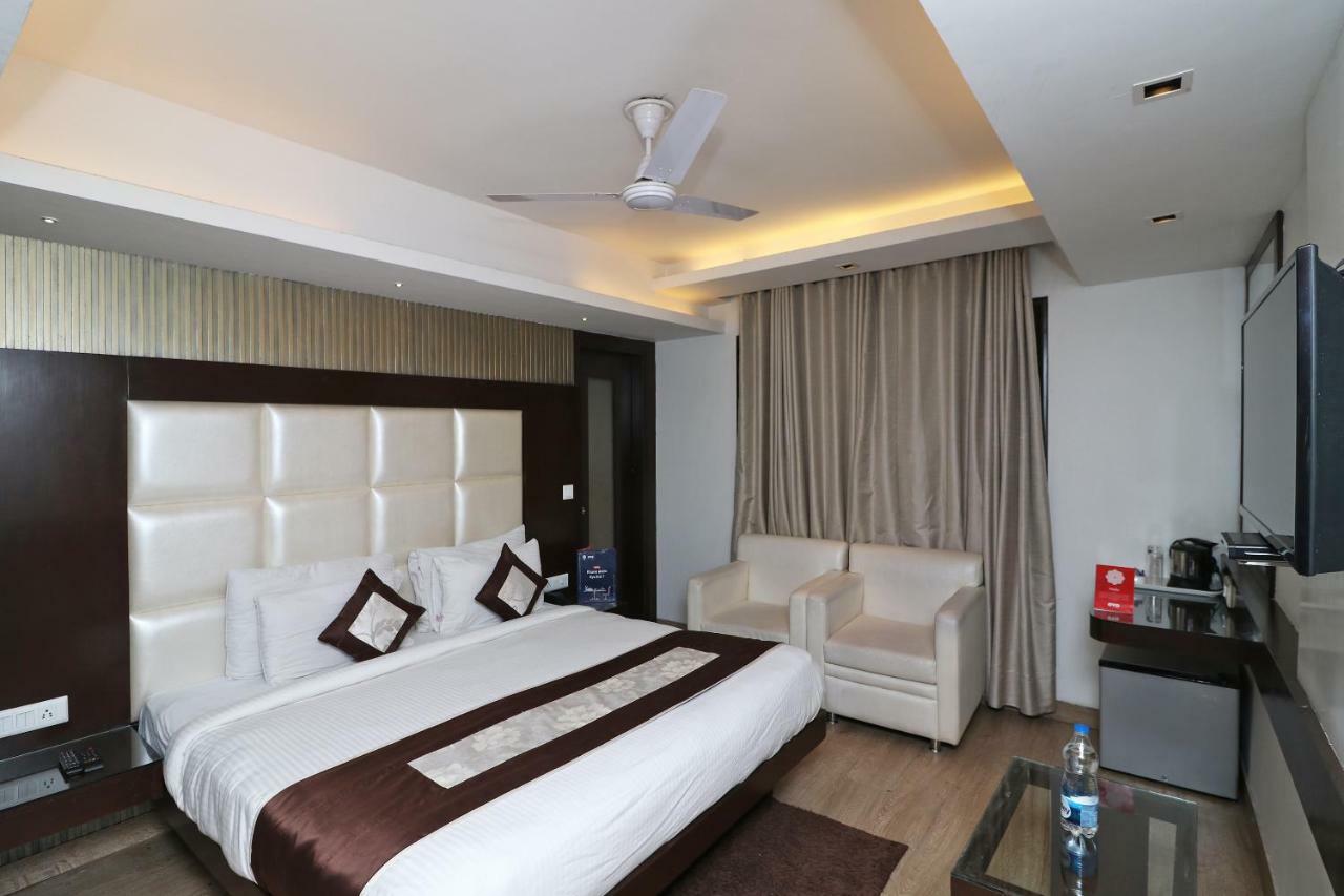 Fabhotel Red Leaf Mall Road Mussoorie Exteriér fotografie