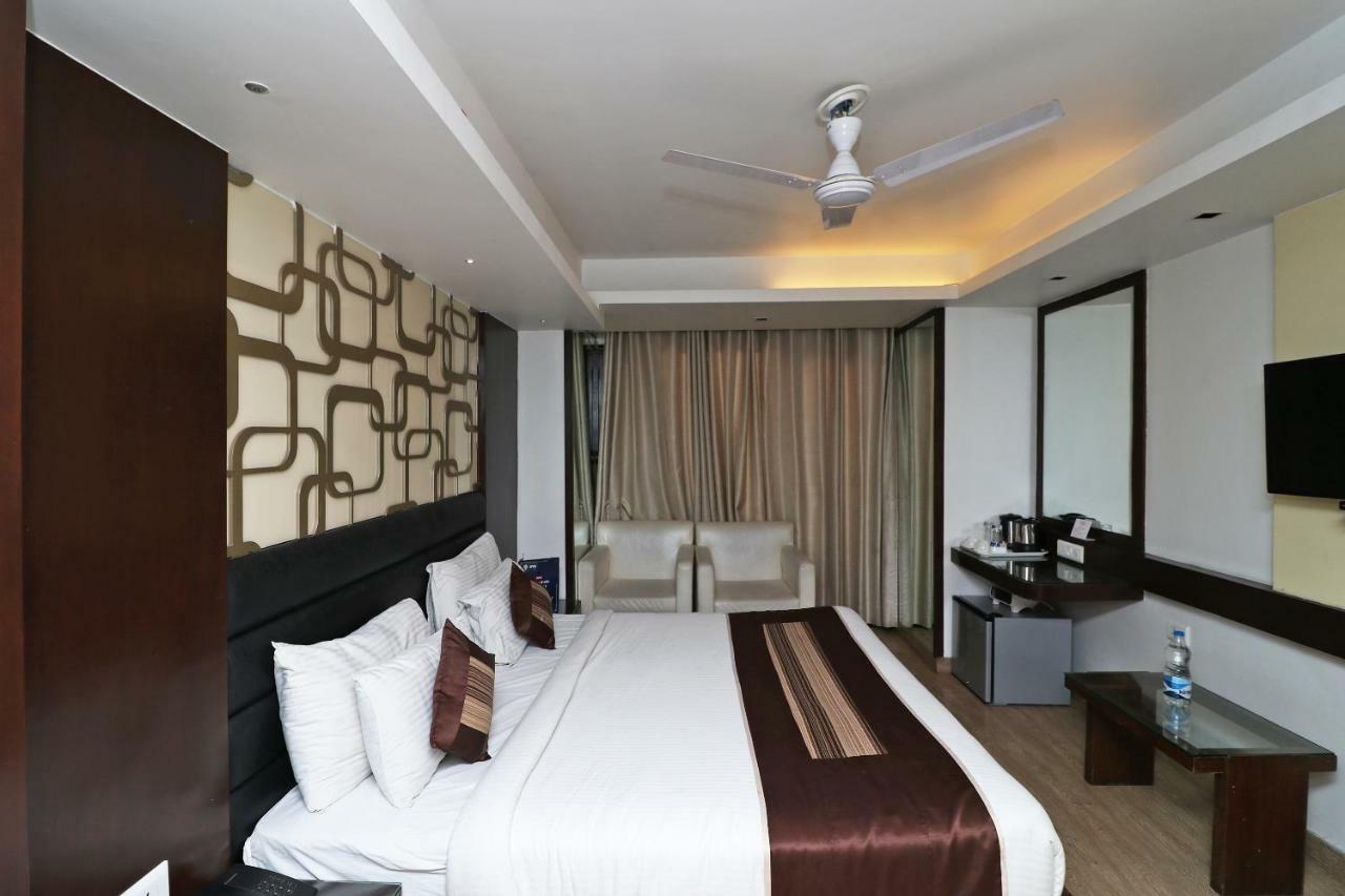 Fabhotel Red Leaf Mall Road Mussoorie Exteriér fotografie